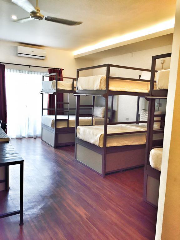 Billabong Hostel Phnom Penh Eksteriør bilde