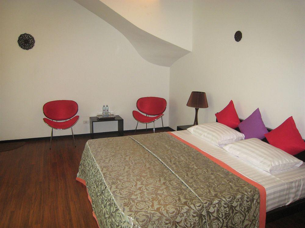 Billabong Hostel Phnom Penh Eksteriør bilde